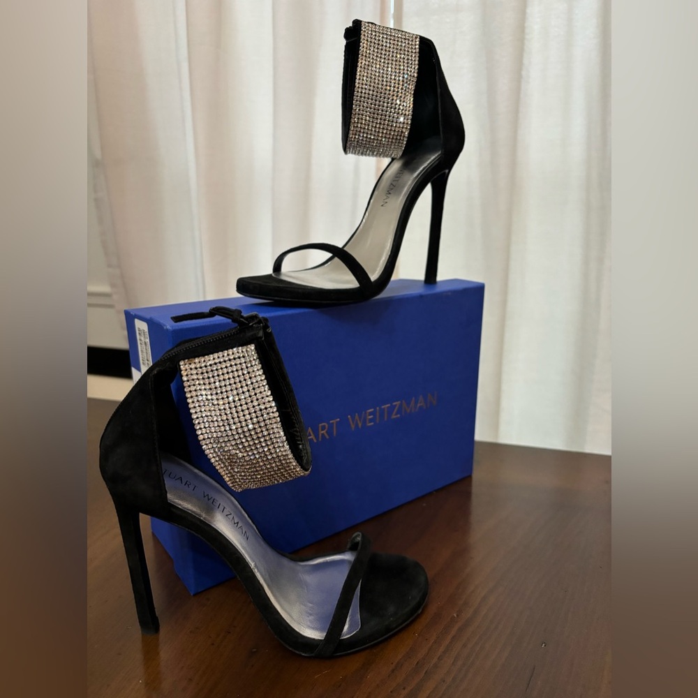 STUART WEITZMAN GLAMAZON SWAROVSKI Black Suede SIZE 7.5 (fits 8.5-9) $695LIST